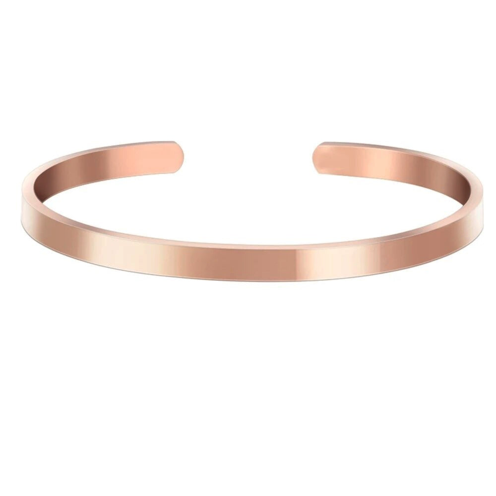 Bracciale rigido cuff in oro rosa da personalizzare con date, frasi e coordinate. Fai un regalo alla tua metà